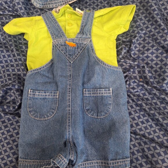denim overalls and hat with green shirt 6 to 9 months - Picture 4 of 8